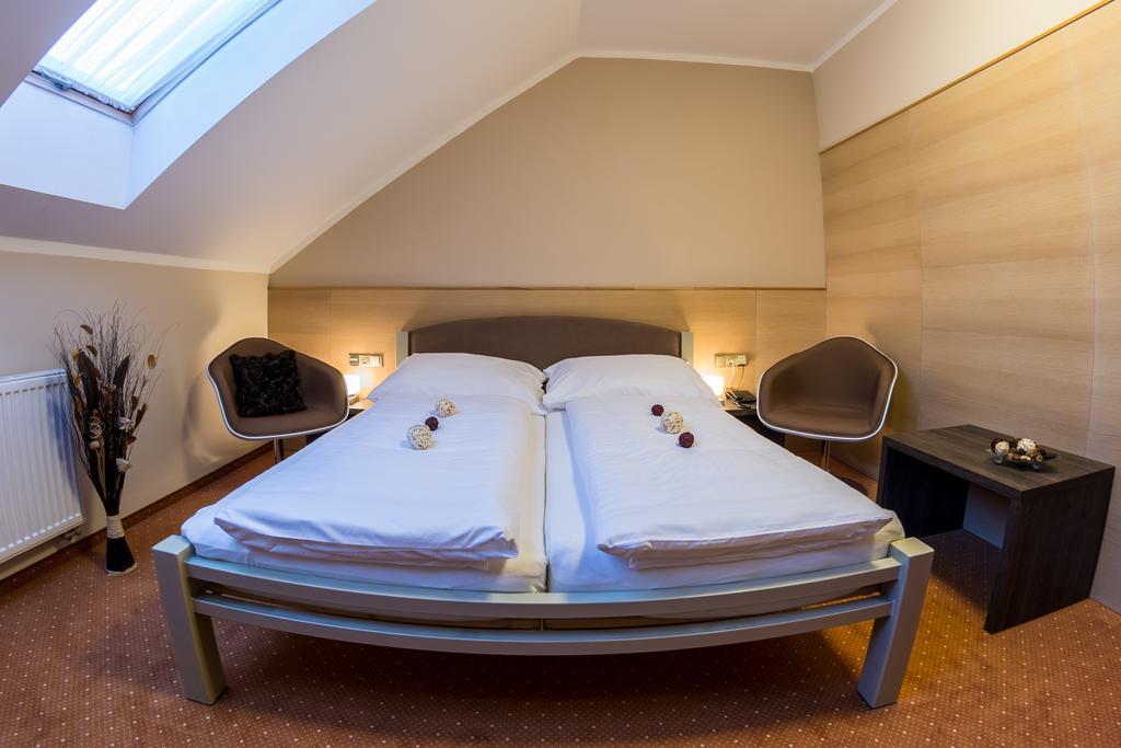 Hotel Luznice Planá nad Lužnicí Ruang foto